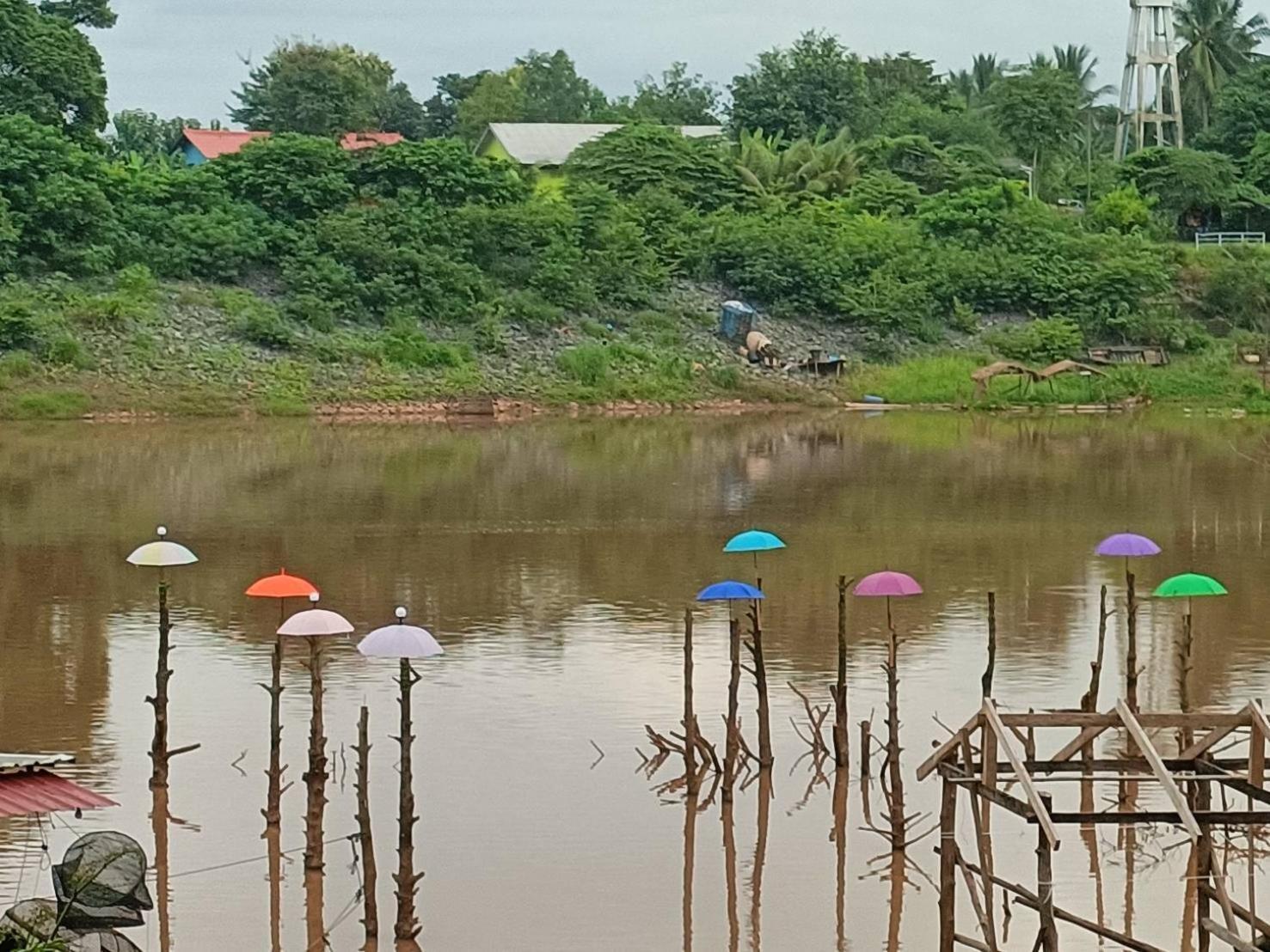 אוטרדיט เฮือนน้ำน่าน House By The River Nan מראה חיצוני תמונה